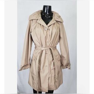 Dennis Basso cream tan Trench Coat with Tie Belt Women’s XS long jacket girly